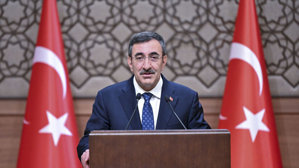 "Eylülde yüzde 50'nin altında enflasyon oranları görmeyi bekliyoruz"