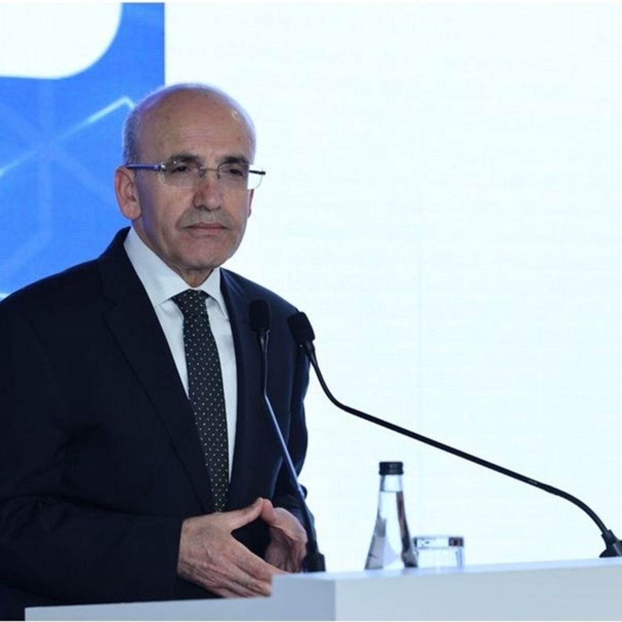 Mehmet Şimşek'ten istifa iddialarına yanıt