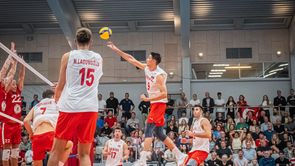 Filenin efeleri, ilk maçta mağlup!