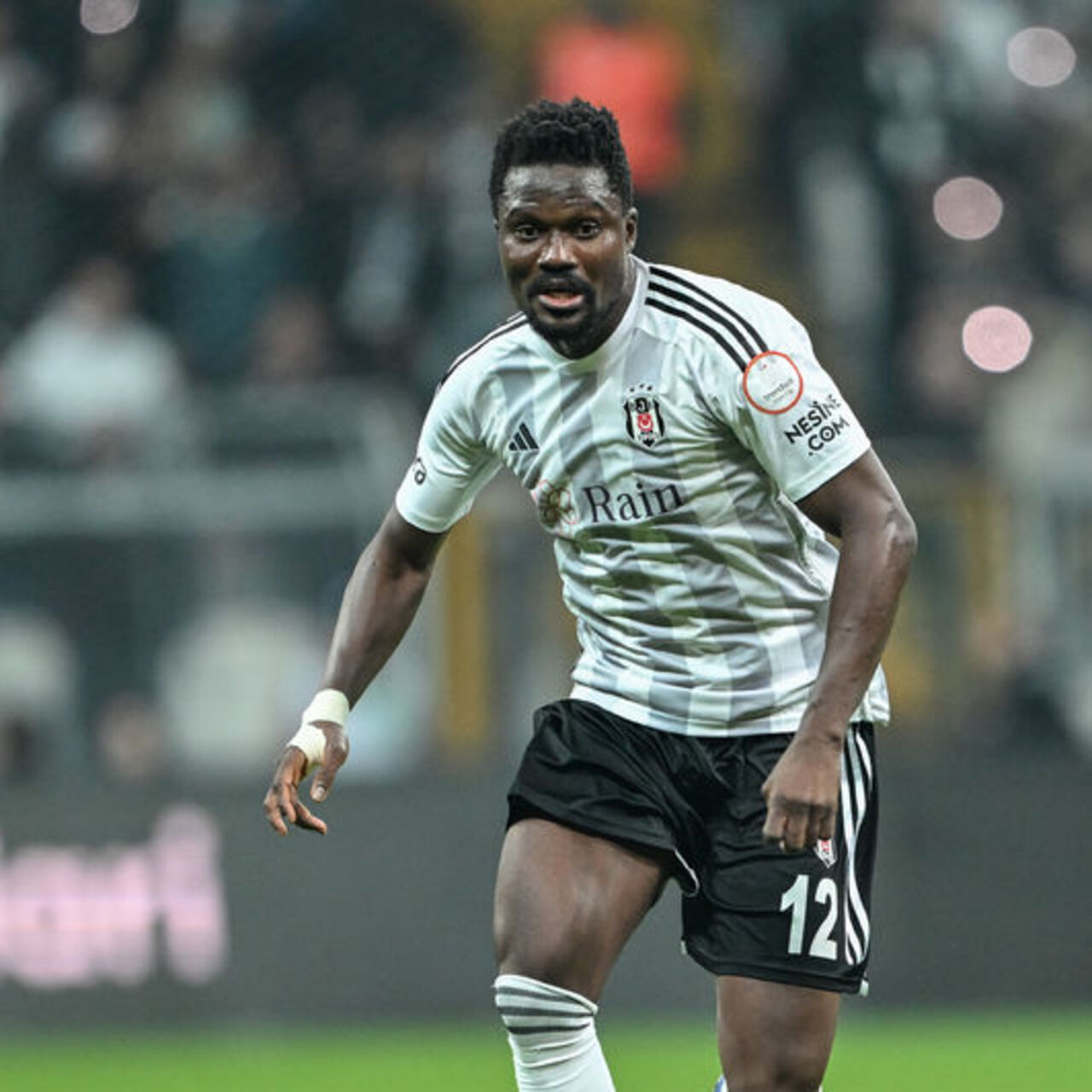 Amartey'e Premier Lig'den talip var!