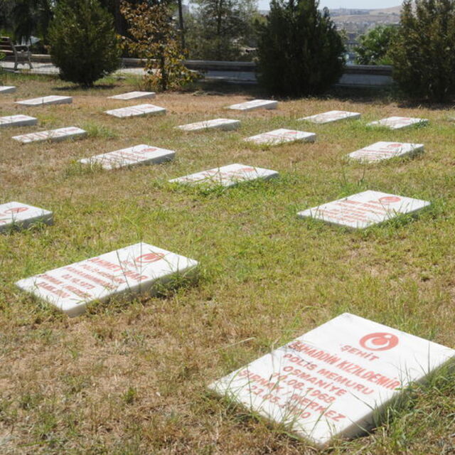 Şırnak'ta şehit 12 polis anıldı