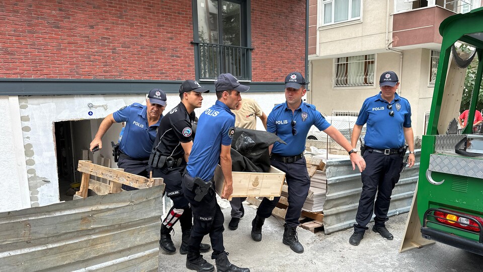 Asansör boşluğuna düşen işçiden acı haber