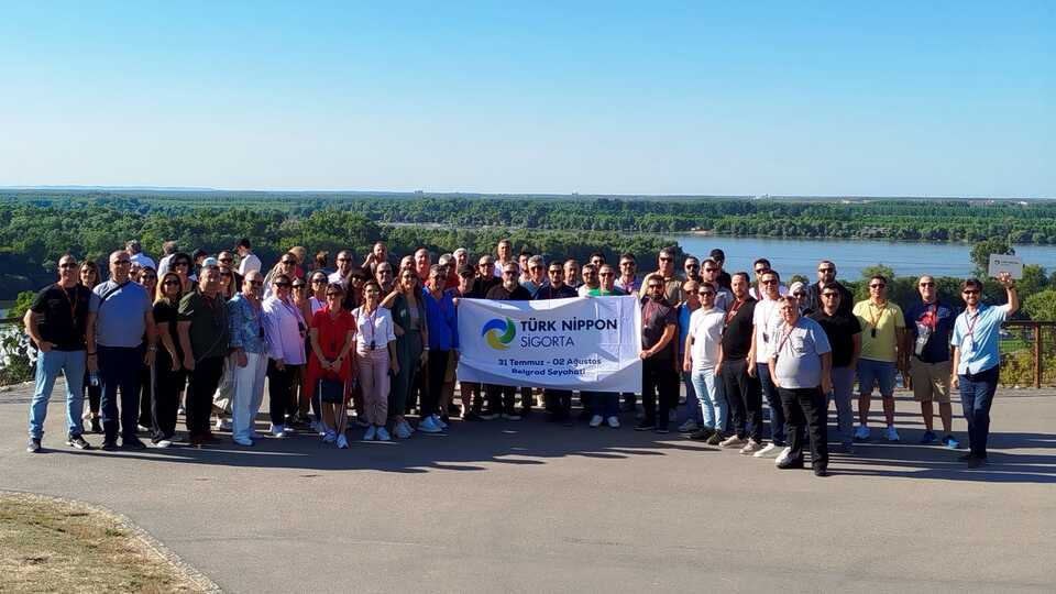 Türk Nippon acentelerini ödüllendirdi