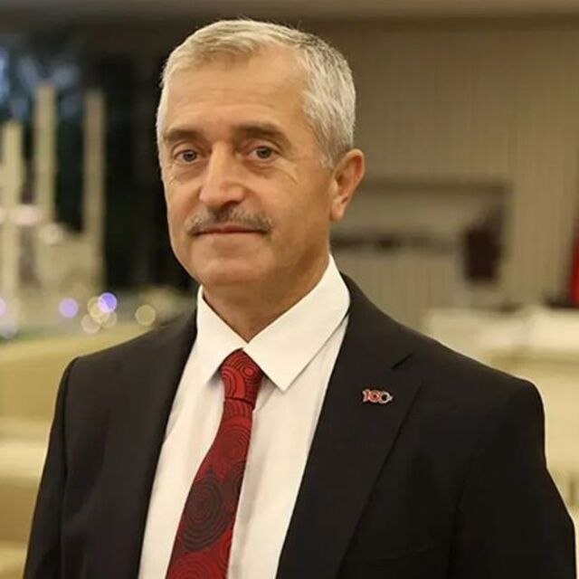 Şahinbey Belediyesi'nden öğrencilere 15 bin lira