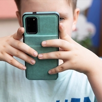  Fransa'da 15 yaş altına telefon yasağı