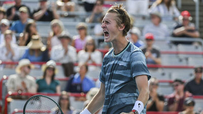 Zverev ile Zhen, 3. tura yükseldi!