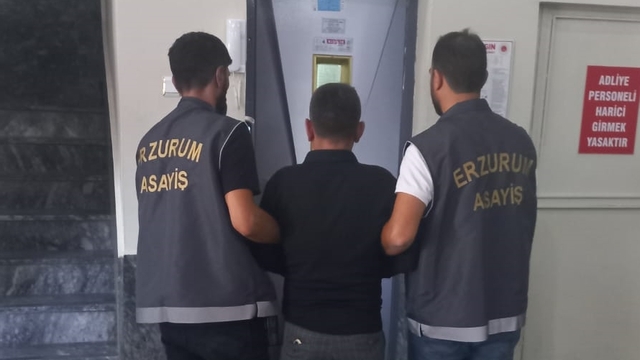 63 yıl hapis cezasıyla aranıyordu yakalandı