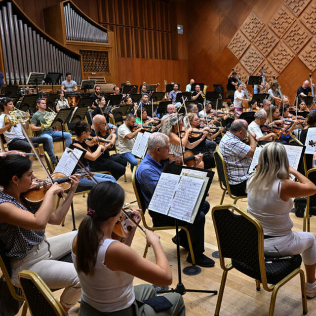 CSO'dan, 31 yıl sonra Güney Kore'de konser