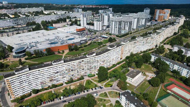 İşte 800 metre uzunluğundaki apartman bloğu!