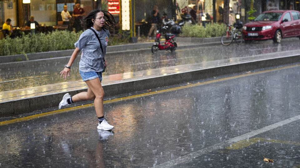 Yaz havasına sonbahar karıştı