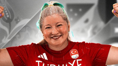 Aysel Özgan'dan gümüş madalya!
