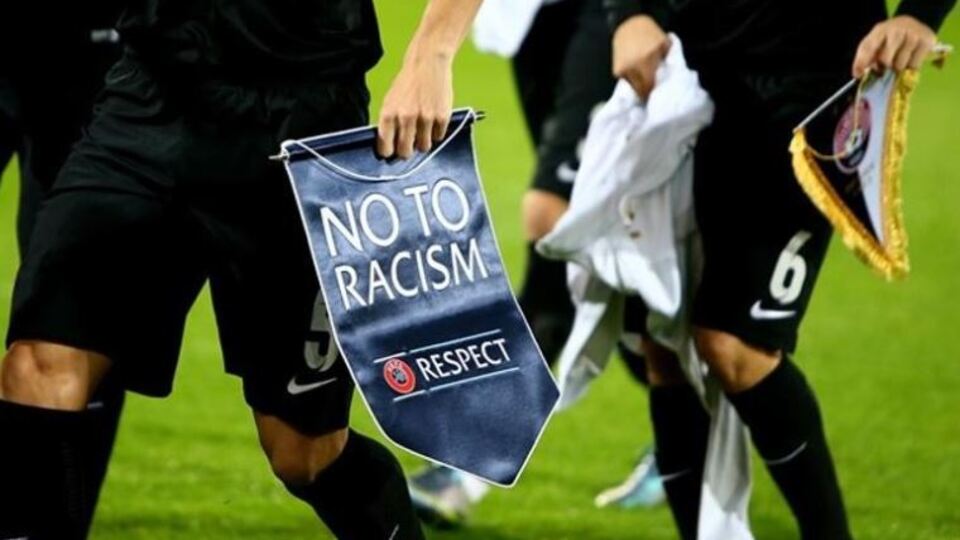 FIFA'dan 'ırkçılık' için tarihi karar!