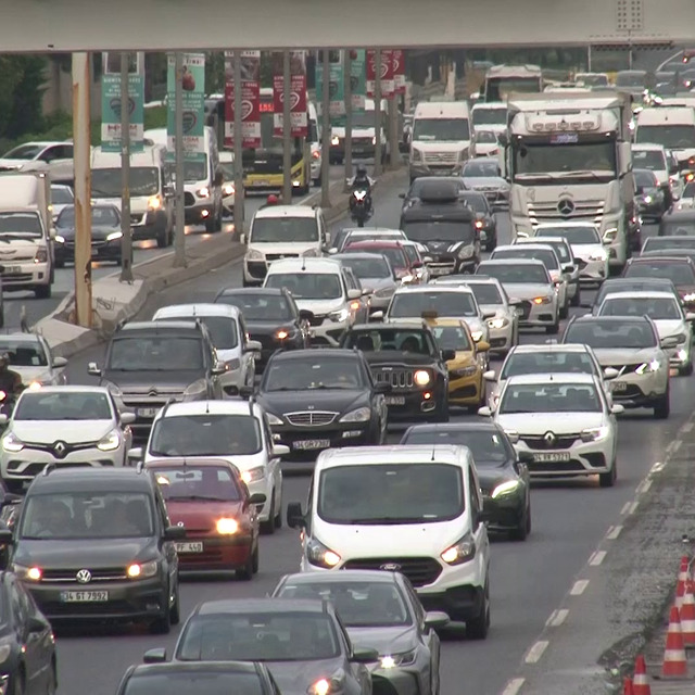 İstanbul'da uyum haftası trafiği