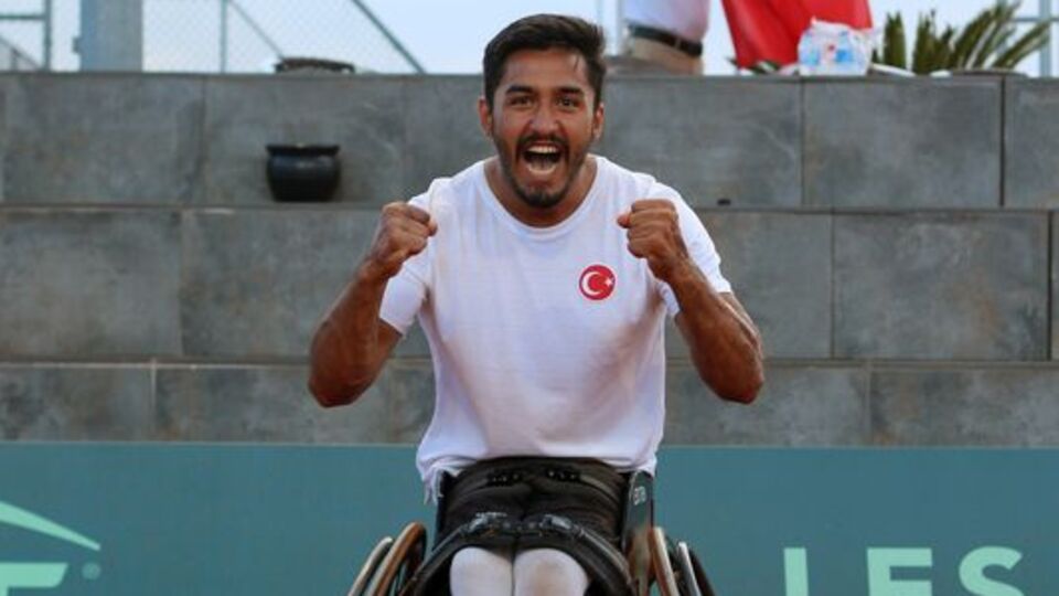 Ahmet Kaplan, yarı finale yükseldi!