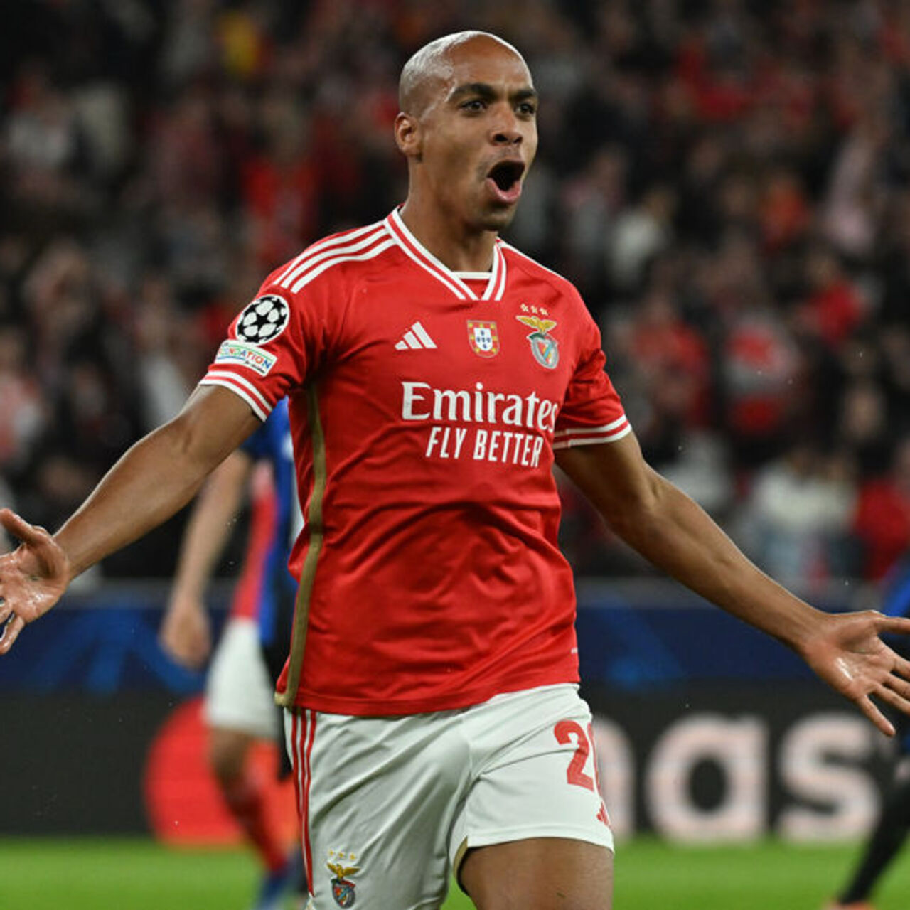 Joao Mario geliyor!