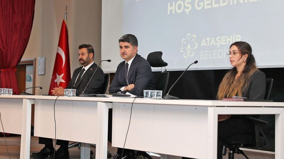 Ataşehir Belediyesi'nden öğrencilere destek