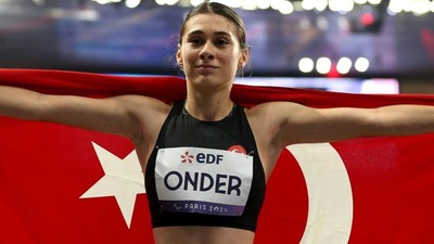 Aysel Önder, Paralimpik ikincisi!
