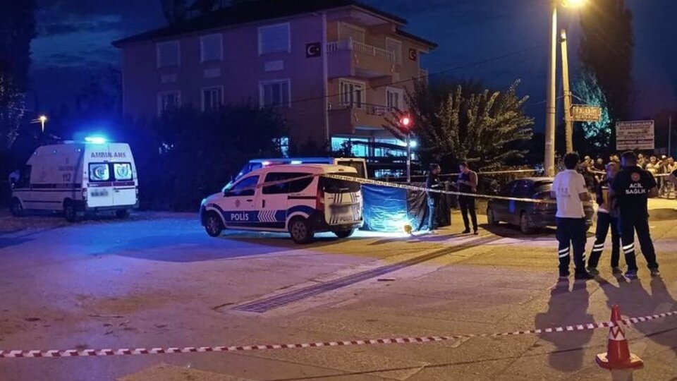 Baba-oğul silahlı saldırıda öldü!