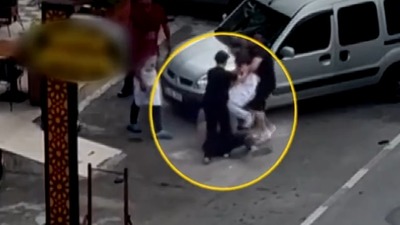Kadına taciz kocasına dayak!