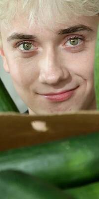  Salatalık adam çiftçileri zor durumda bıraktı