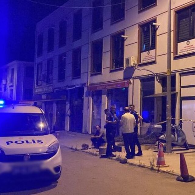 Tabancayla başından vurulan kadın ağır yaralandı