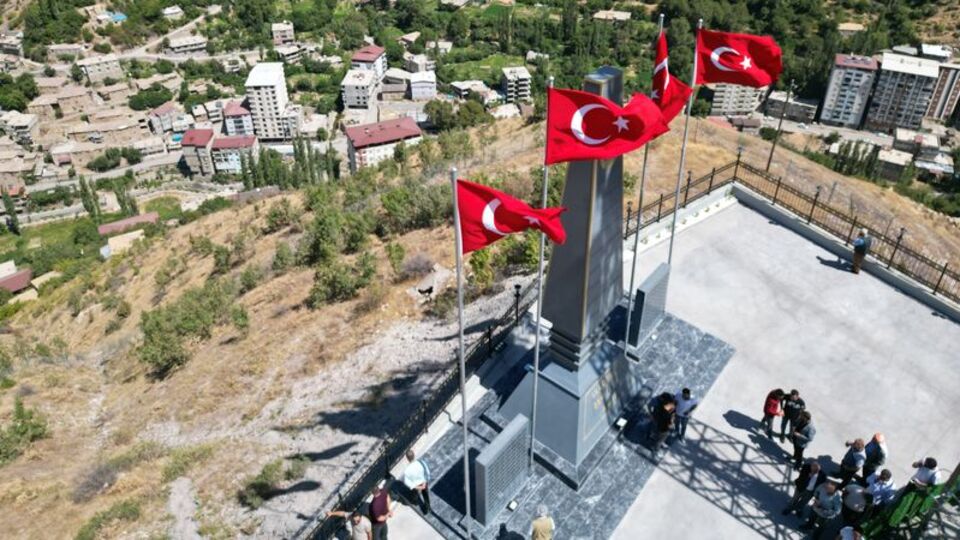 Şırnak'ta şehitler için anıt yapıldı