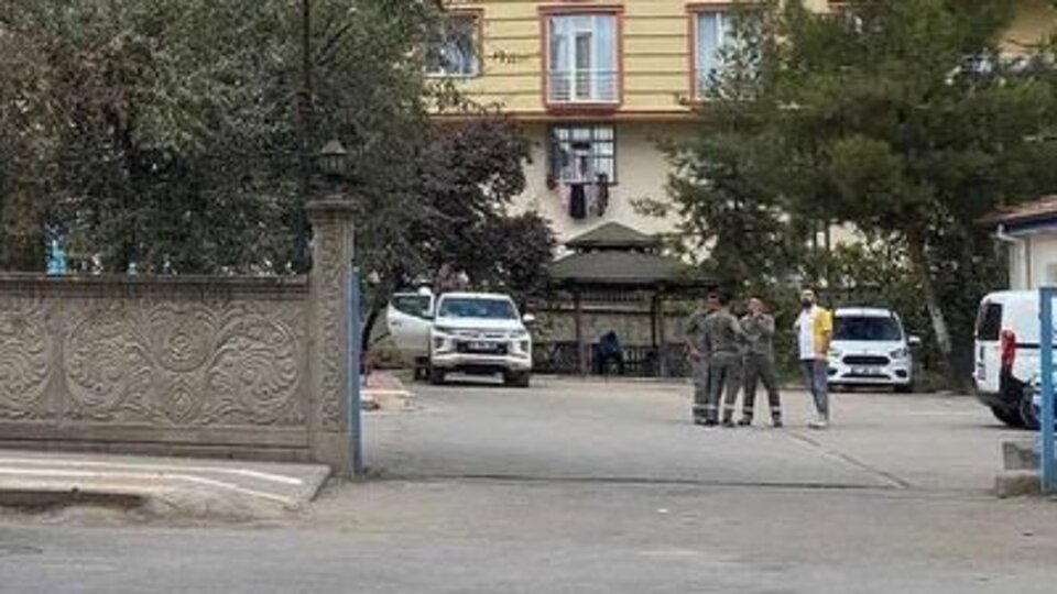 Diyarbakır'da bıçaklı-sopalı kavga: 5 yaralı