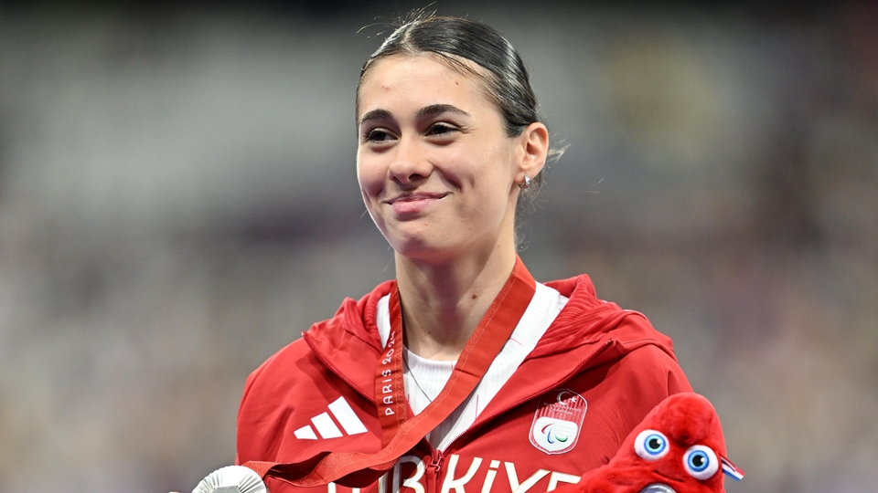 Milli sporcularımızdan Paris'te rekor!