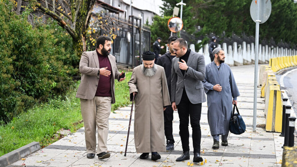 Cübbeli Ahmet Hoca'ya saldırı: Saldırgan gözaltına alındı