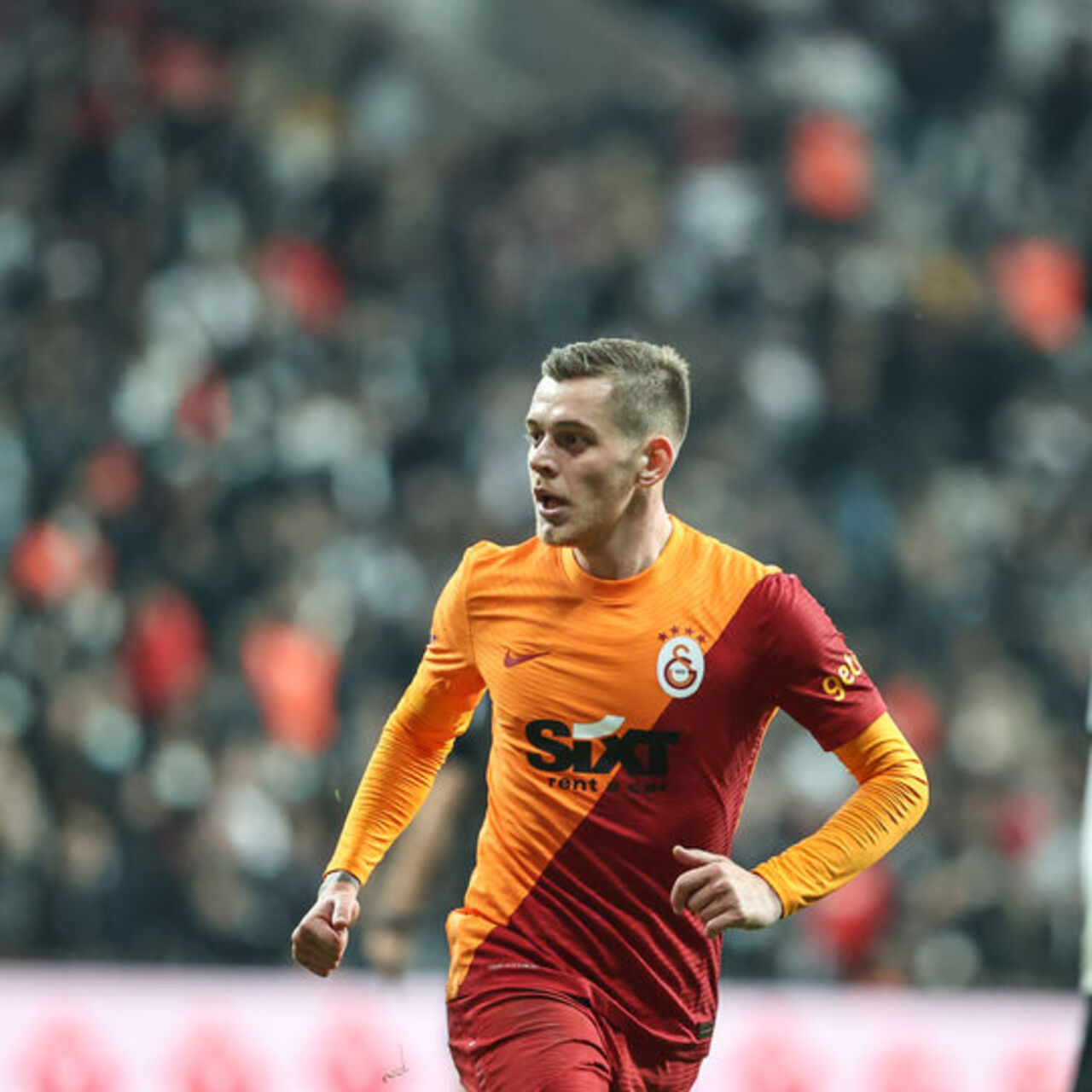 Galatasaray ayrılığı açıkladı!