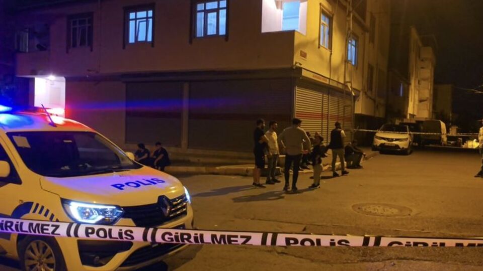 İstanbul'da vahşet! Baba ile kızı öldürüldü!