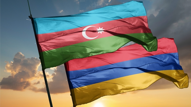 Bakü'den Erivan'a kritik çağrı