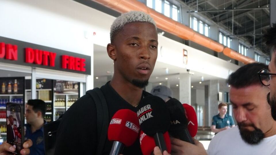 Simon Banza Trabzon'a geldi