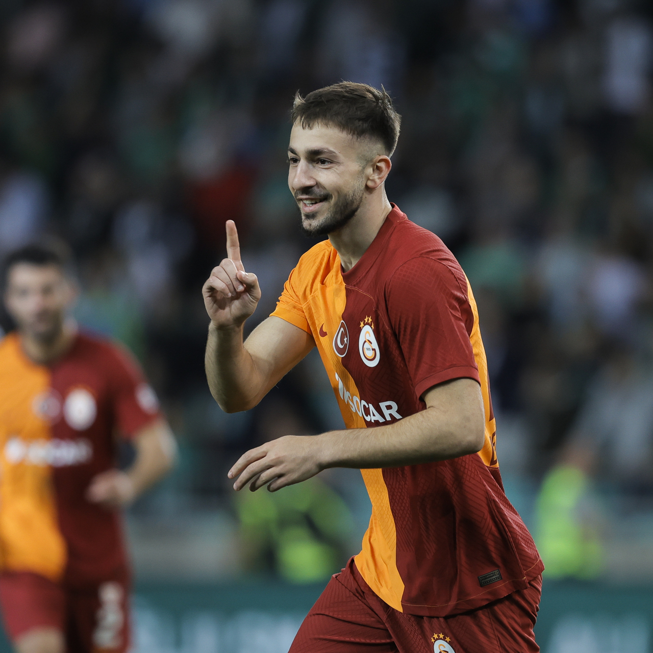 Galatasaray'da Halil yolcu!