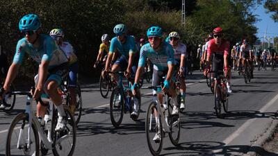 Jeanniere'den, Tour of İstanbul'da duble