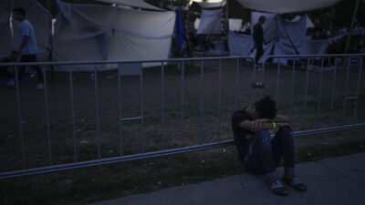 Hollanda'da şu ana kadarki en katı sığınma ve göç planı açıklandı: Süresiz sığınma hakkı kalkıyor, aile birleşimi zorlaşıyor