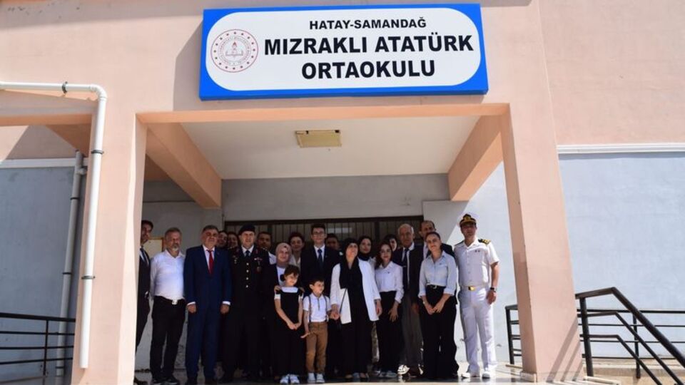 Şehidin kütüphanesine Gölcük'ten destek