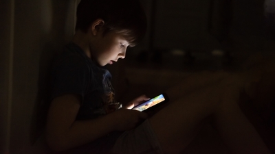 Çocukların sağlıklı ruhsal gelişimi için ekran maruziyetine dikkat!