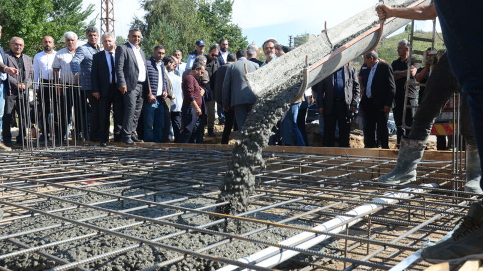 Sarıkamış'ta gasilhane temeli atıldı