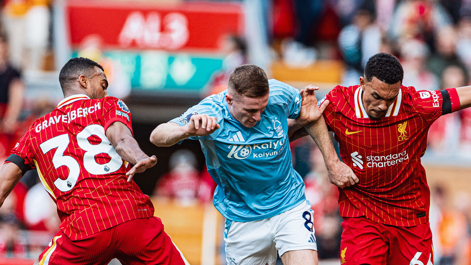 Liverpool'a Nottingham şoku!