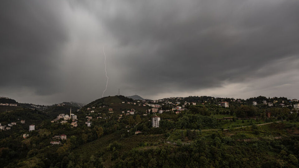 Türkiye'nin batısı sağanak yağışlı!