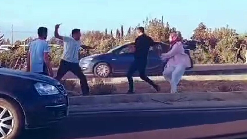 Trafikte bıçaklı kavga