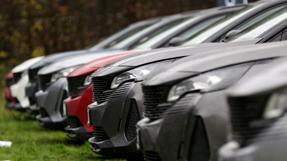 Otomotivde ithal araçlar zirve yaptı