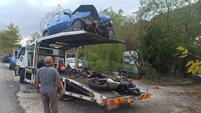 Otomobille motosiklet çarpıştı: 1 ölü