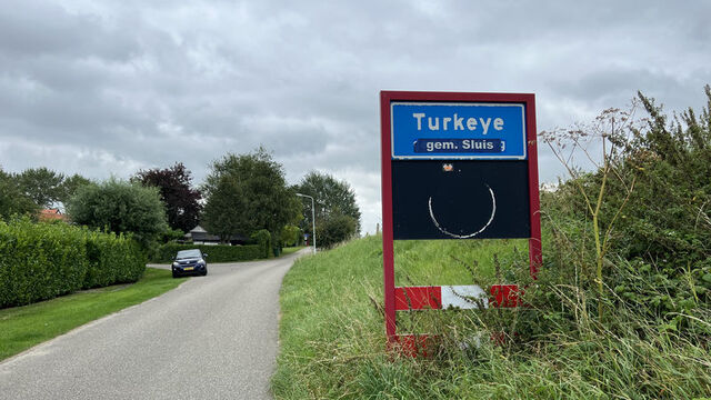 Türk yaşamıyor ama ismi Turkeye!