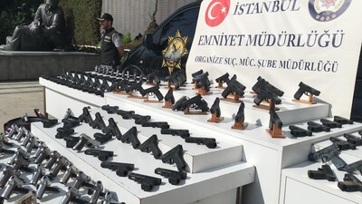 İstanbul'da kaçak silah operasyonu: 9 tutuklama