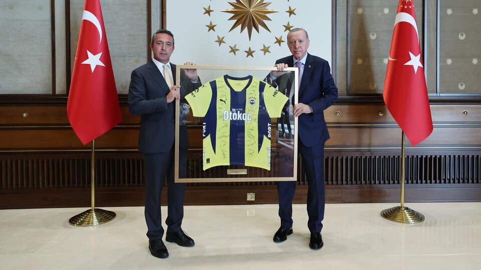 Erdoğan, Fenerbahçe heyetini kabul etti