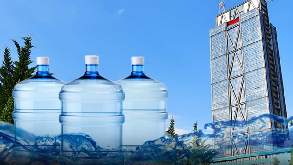 Türk Telekom CEO'sundan damacanalı savunma