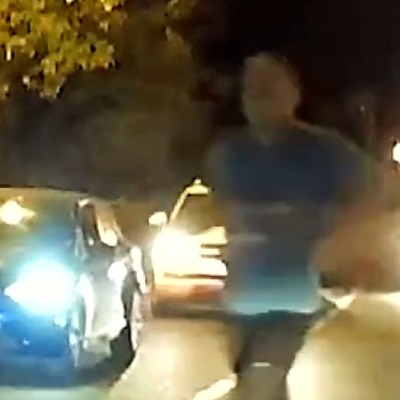  Taksiye çarptı! Şoföre saldırdı!