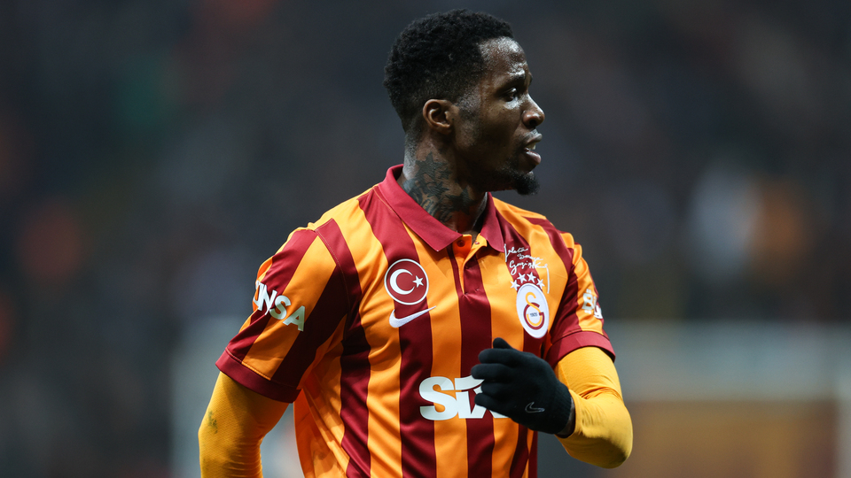 Zaha, Lyon'da mutsuz!